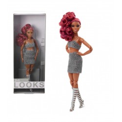 2022 Barbie Looks petite...